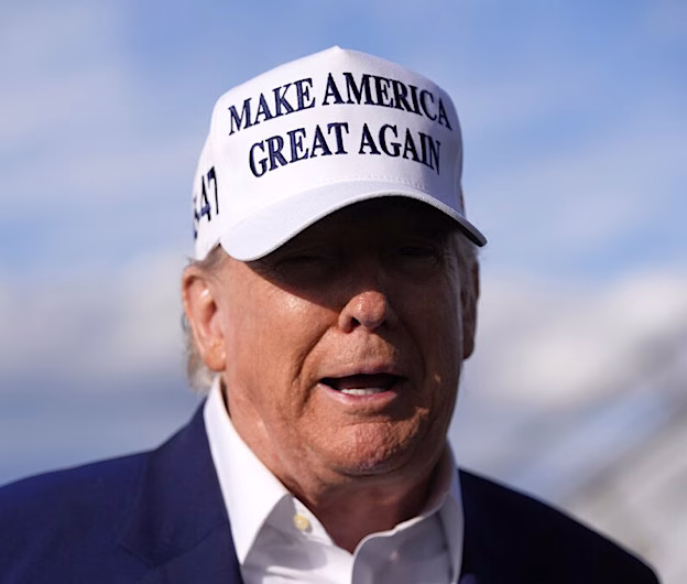 Trump condamnă atacurile Rusiei asupra Ucrainei și îl califică pe Putin drept „absolut nebun”