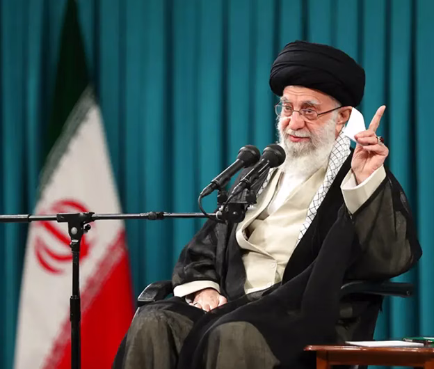 Khamenei, evacuat într-un buncăr subteran: Israelul l-ar fi putut elimina, dar a ales să-l avertizeze