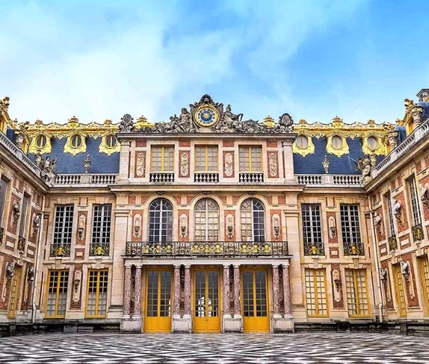 Statuile vorbesc la Versailles: Palatul din Franța integrează inteligența artificială pentru a reinventa vizitele culturale