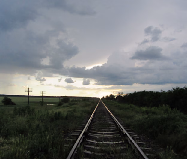 Tragedie feroviară în Dâmbovița: o persoană a murit și două au fost rănite, după ce o autoutilitară a fost lovită de tren la Mogoșani