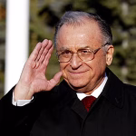 Ion Iliescu, în continuare internat la Spitalul „Agrippa Ionescu”. Starea sa este stabilă