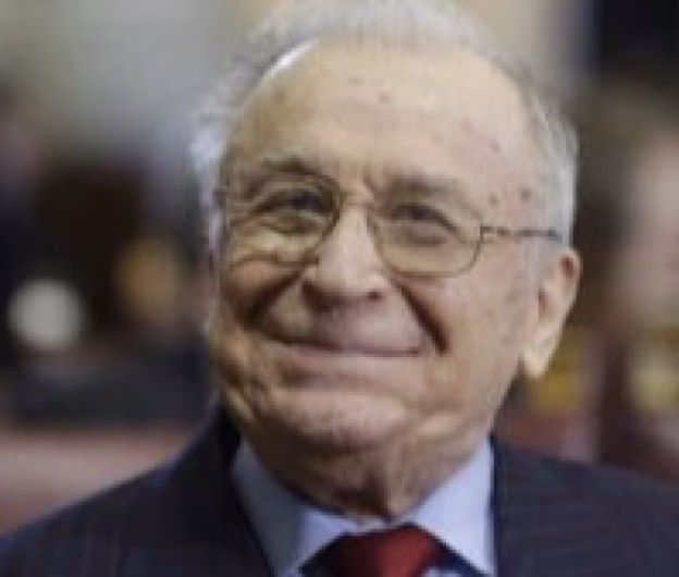 Ion Iliescu, în stare critică: fostul președinte al României este ținut în viață de aparate