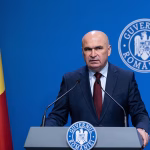 Reformă radicală în administraţia locală: Bolojan introduce plafon pentru angajaţii din primării şi consilii judeţene