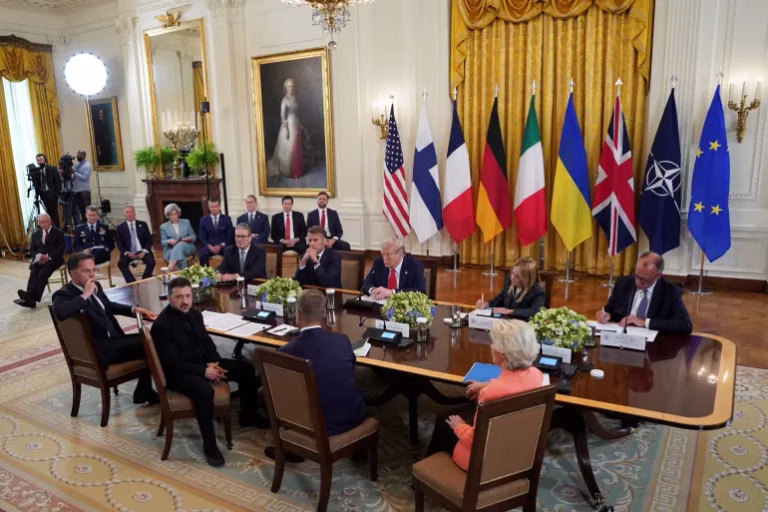 Summit istoric la Casa Albă: Trump și liderii europeni, față în față cu Zelenski pentru pacea în Ucraina