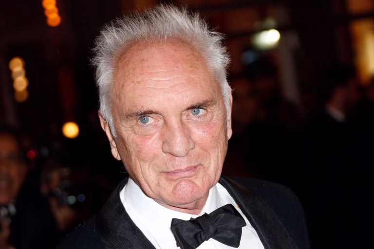 Terence Stamp, starul emblematic din „Superman” şi „Priscilla, regina deşertului”, a murit la 87 de ani