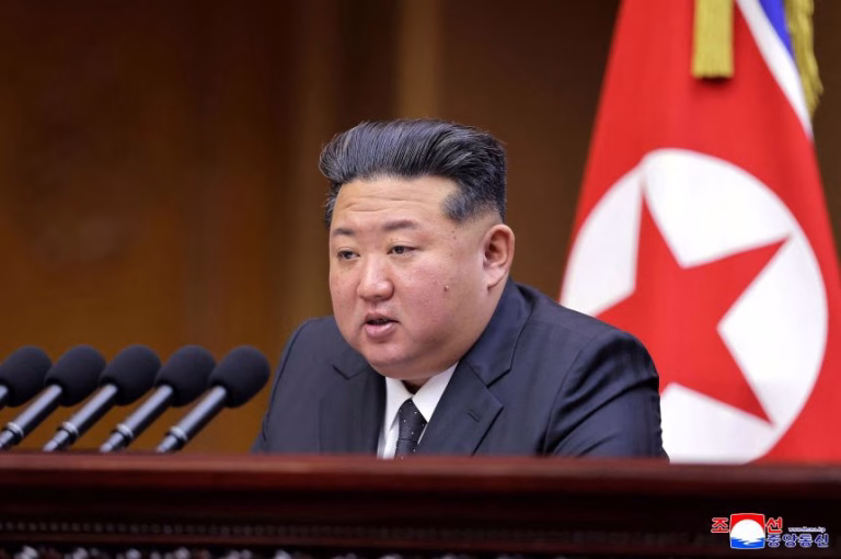Kim Jong Un: „Nu vom renunţa niciodată la armele nucleare”