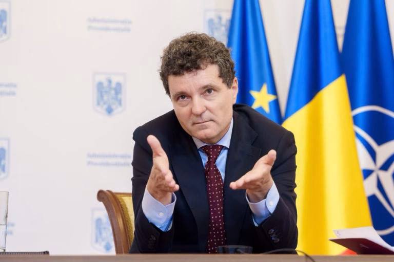 Nicuşor Dan: „Pachetul pe administraţie este o reformă, nu o măsură de deficit”