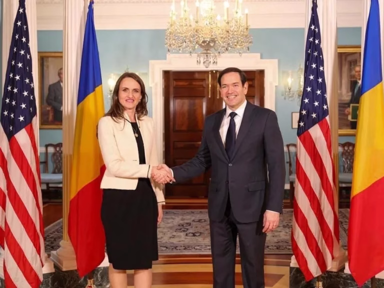 Oana Ţoiu: Prezenţa SUA în România consolidează stabilitatea regională
