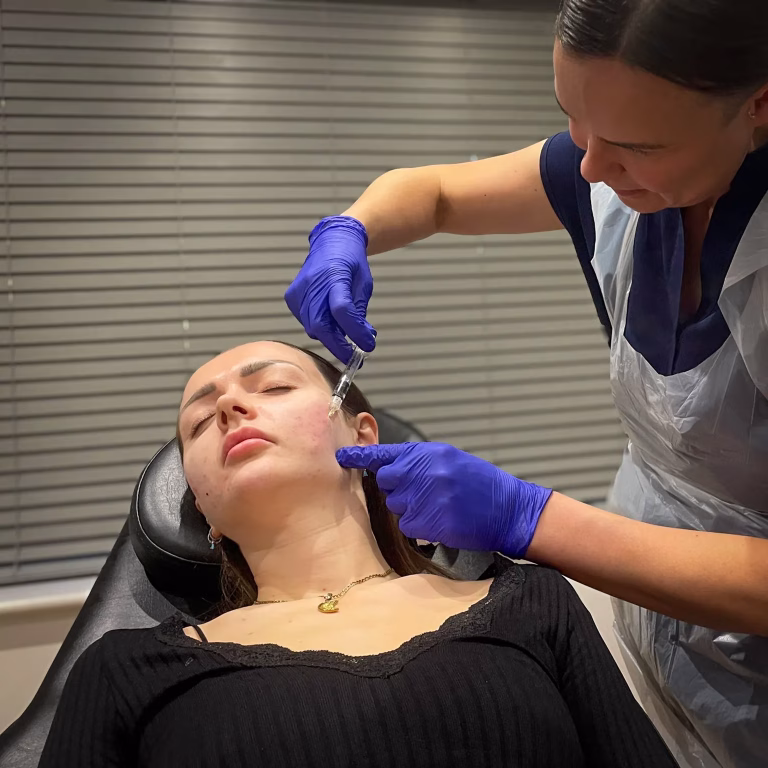 Tratamente facialele cu „ADN de somon”, noua modă care divizează experţii