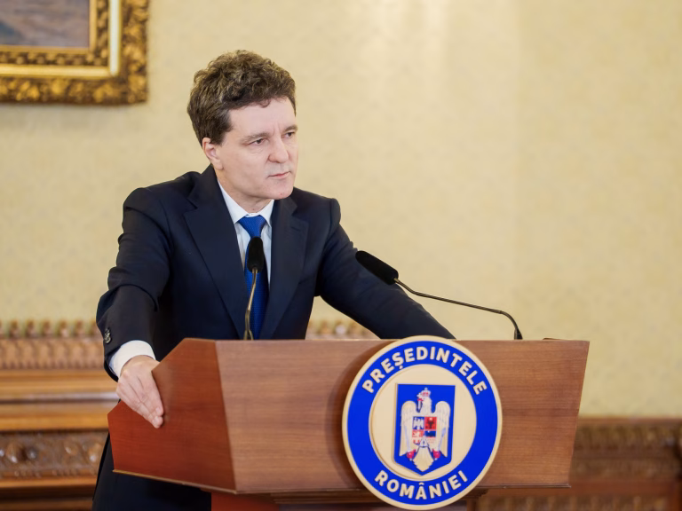 Mesaj de Crăciun al lui Nicușor Dan către români