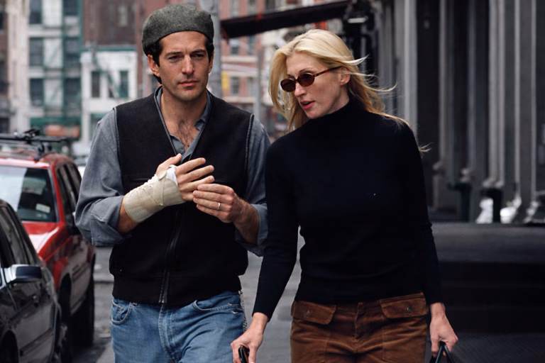Un serial dedicat relației dintre John F. Kennedy Jr. și Carolyn Bessette a fost lansat