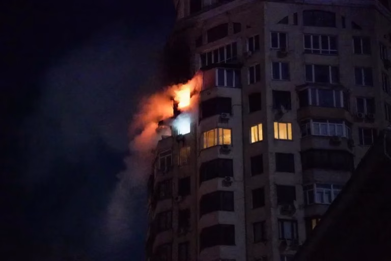 Zelenski anunță schimbarea strategiei de negociere