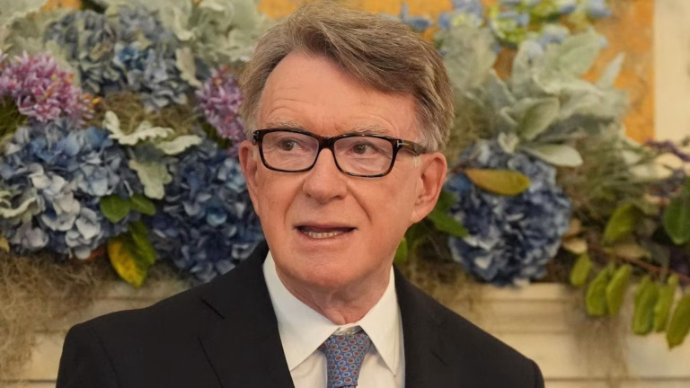 Dosarele Epstein: Poliția britanică solicită blocarea publicării unor e-mailuri legate de Mandelson