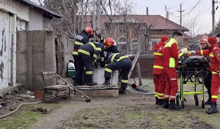 O femeie de 80 de ani a decedat după o cădere într-o fântână din Teleorman