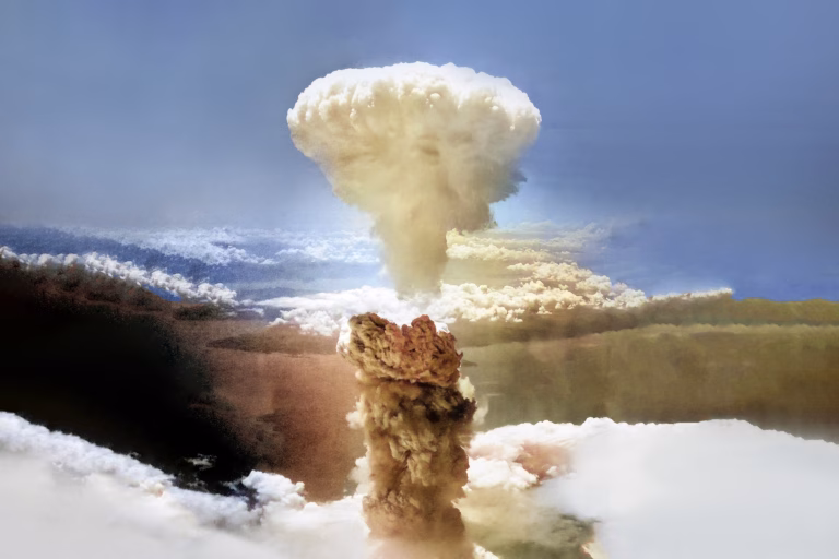 Rusia ar putea organiza o operațiune nucleară sub falsa steag în Ucraina, avertizează experții