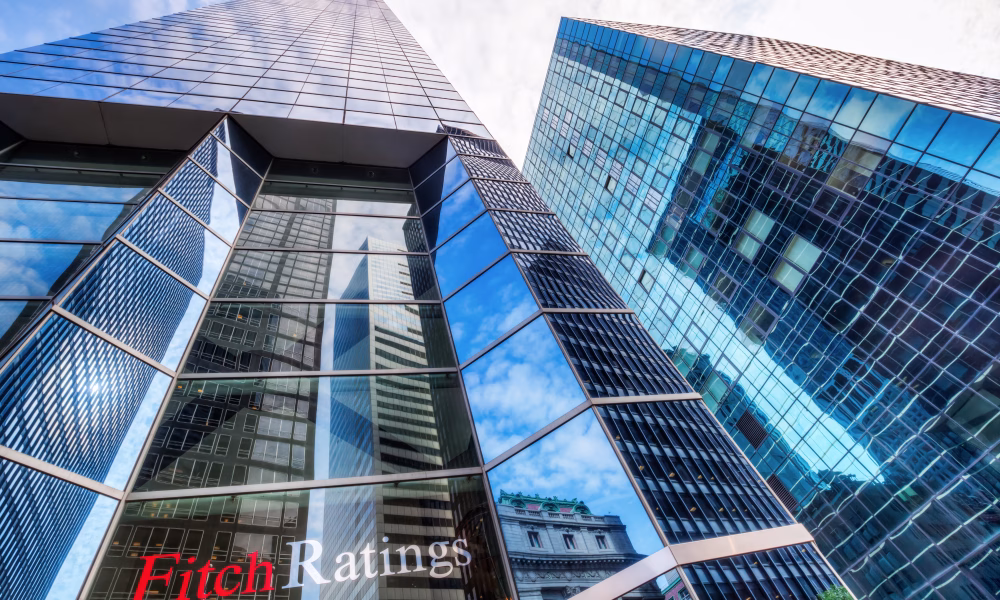 consolidare fiscala, deficitele bugetare, Fitch, Guvern Bolojan, ratingul Romaniei