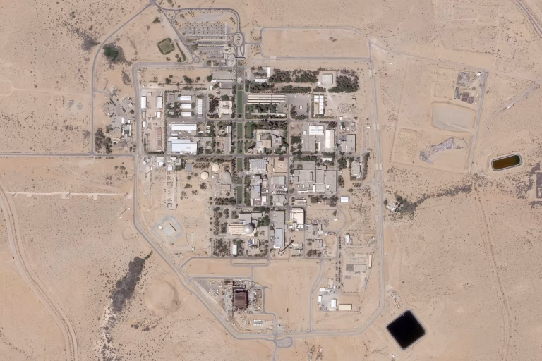 Iranul amenință cu atacuri asupra instalației nucleare a Israelului