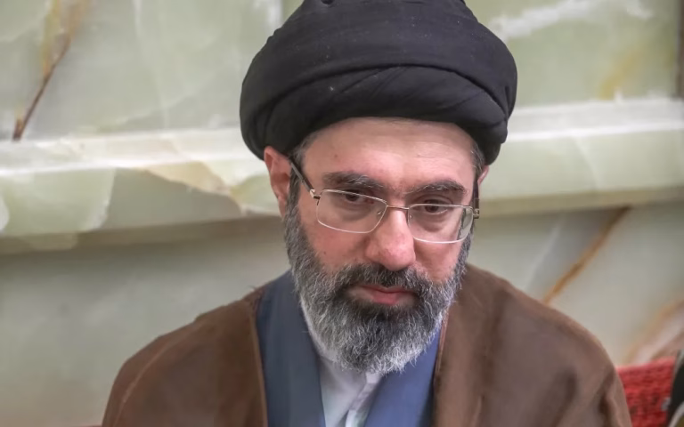 Iranul introduce taxe maritime în Strâmtoarea Ormuz după o victorie asupra SUA