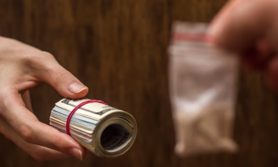 10 kilograme cannabis, arad, colet din Spania, DIICOT Arad, trafic droguri risc