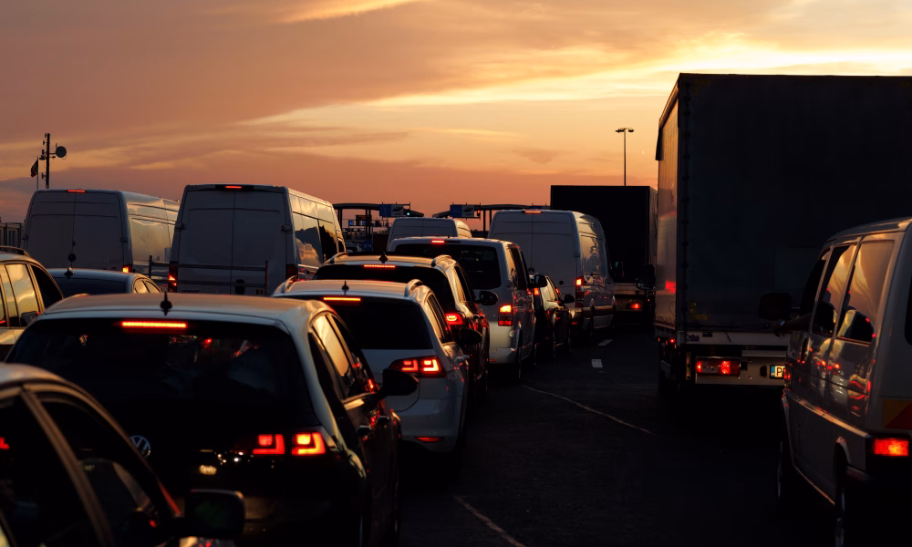 carburanti ieftini, pret motorina, reducerea accizei, transportatorii romani, UNTRR