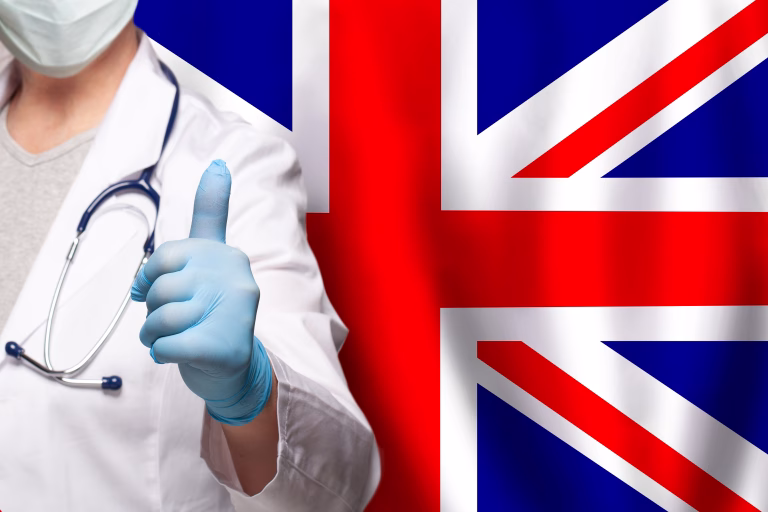Medicii rezidenți din Anglia intră în grevă, afectând serviciile medicale timp de șase zile