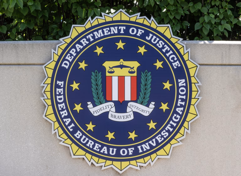 FBI și SRI, împreună cu 14 țări, au distrus o rețea de spionaj rus GRU