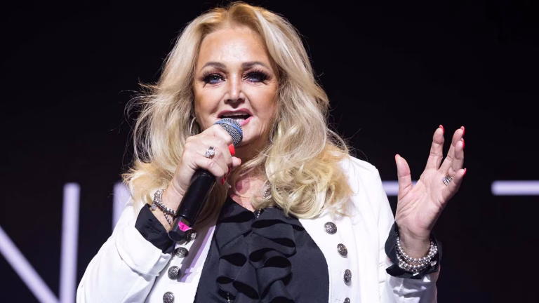 Bonnie Tyler, în stare stabilă după o operație intestinală de urgență în Portugalia