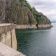 Barajul Vidraru, bulgar mușcat urs, ISU Argeș, mesaj RO-Alert, turiști zona Barajului