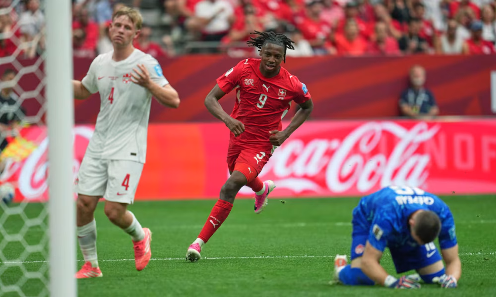 Alphonso Davies, Canada, Cupa Mondială, Elveția, Jesse Marsch