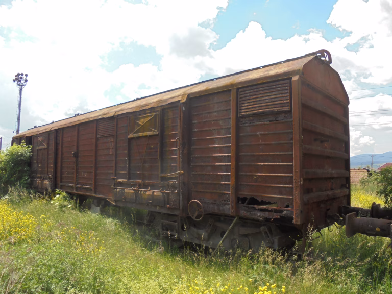 ANAF vinde online bunuri CFR Marfă, inclusiv vagoane și locomotive de miliarde de lei