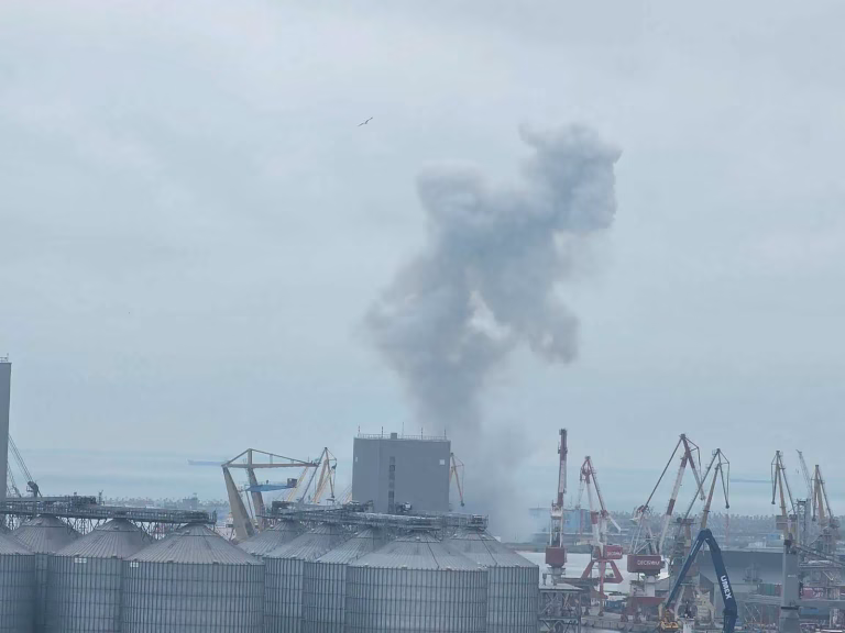 Explozia dronei maritime din Portul Constanța, un incident previzibil, afirmă generalul Toma