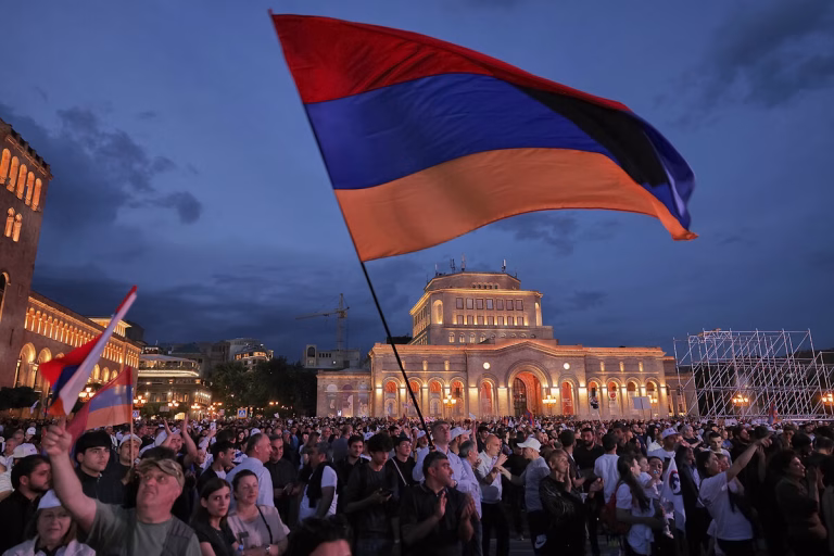 Alegerile din Armenia: un vot crucial între influența Rusiei și aspirațiile europene