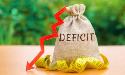 deficitul balantei comerciale, exporturile FOB, importurile CIF, Institutul National de Statistica, masini si echipamente de transport