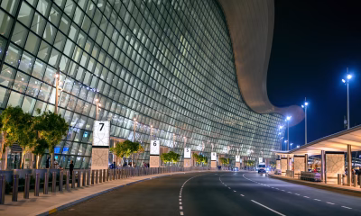 Aeroportul International Al Maktoum, aeroportul urias, eliminarea cozilor, roboți, transport subteran