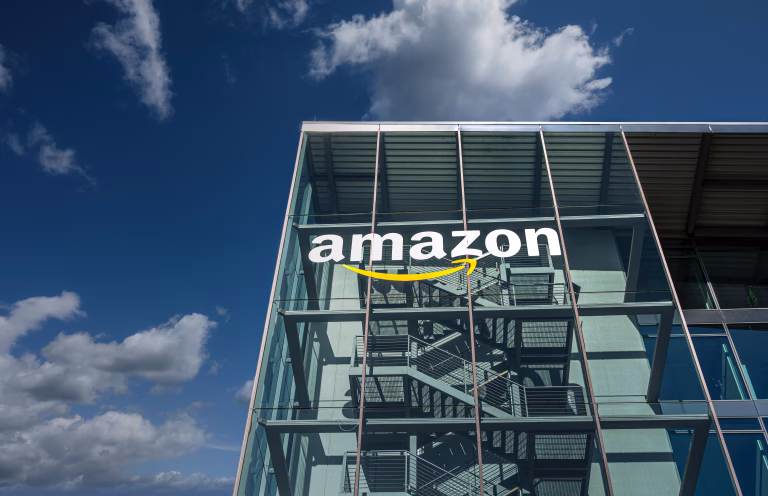 Amazon investește 10 miliarde de euro în Europa și va crea 25.000 de locuri de muncă