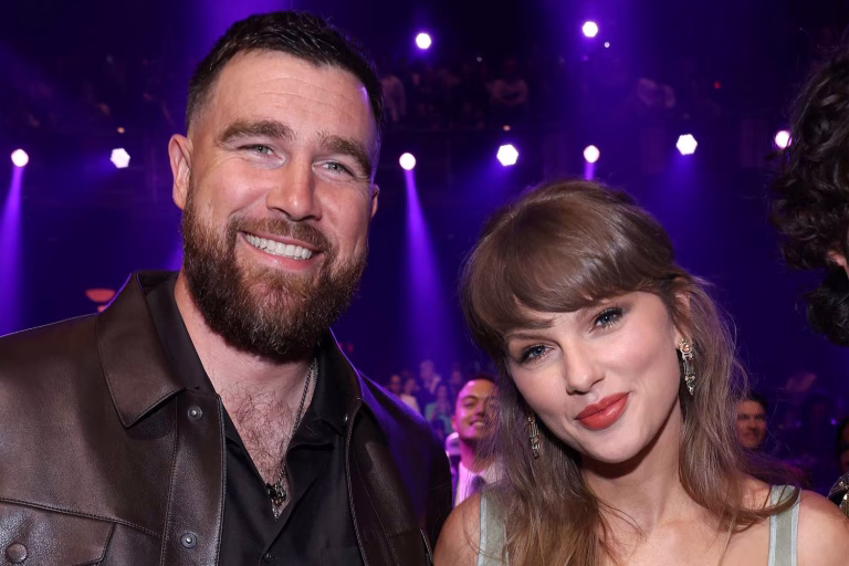 Taylor Swift și Travis Kelce s-ar fi căsătorit înainte de petrecerea de la Madison Square Garden