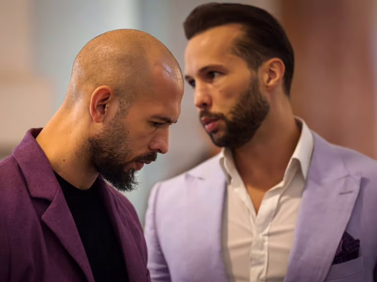 Andrew și Tristan Tate, arestați în Miami pentru acuzații grave