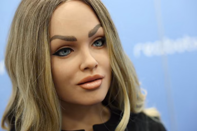 Primul liceu din SUA introduce un profesor robot