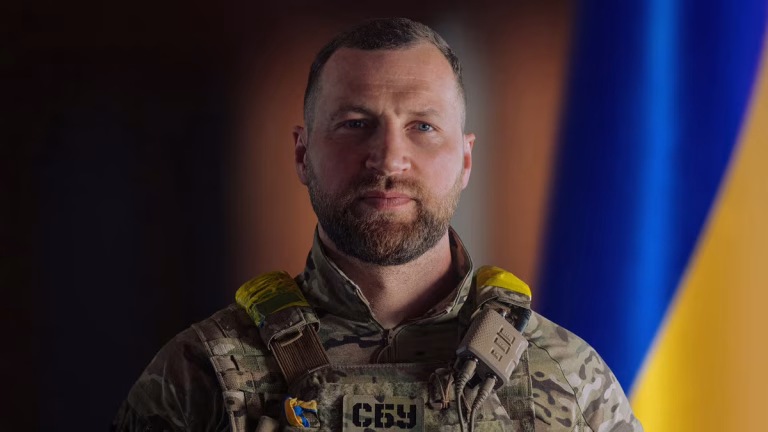 Ucraina își schimbă strategia militară: Tactici asimetrice pentru a contracara Rusia
