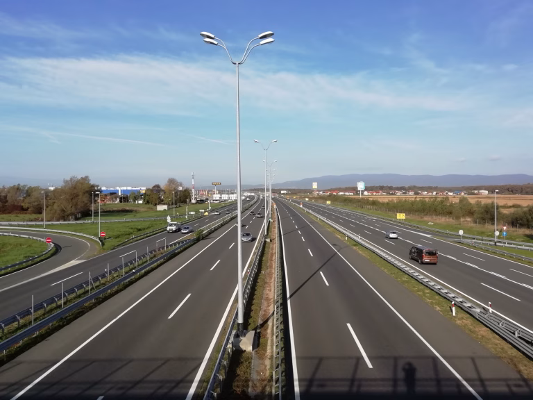 Românii care călătoresc în Croația vor beneficia de un nou sistem de taxare a autostrăzilor
