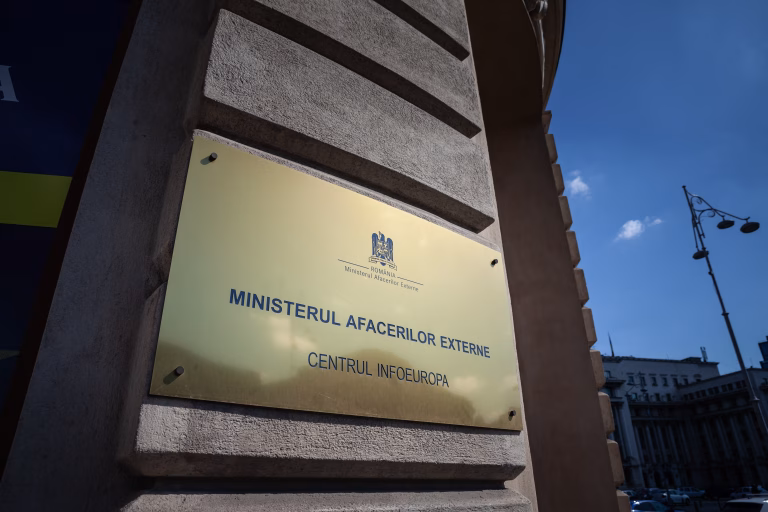 MAE: Români afectați de incendiile din Grecia, dar fără solicitări de ajutor