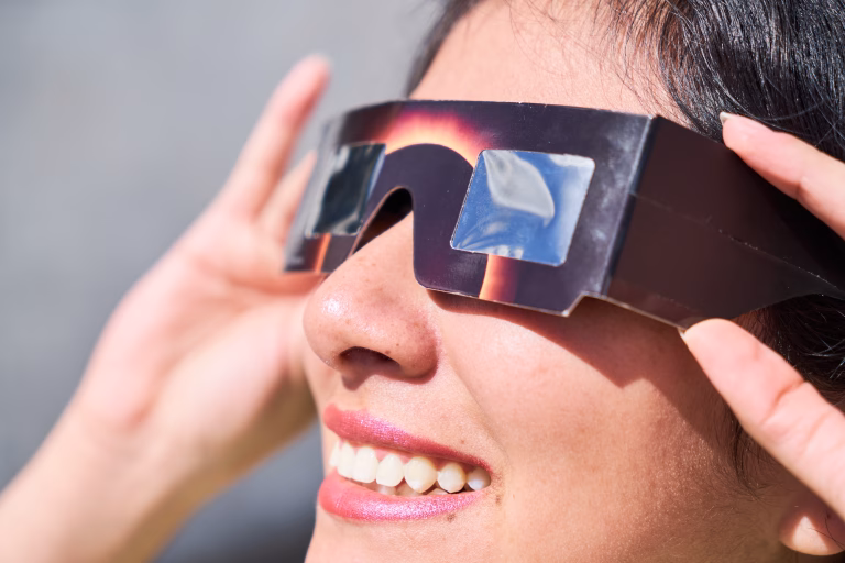 Spania se pregătește pentru eclipsa totală de Soare, așteptată de milioane de turiști
