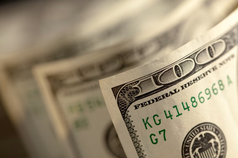 Bancherii europeni: Accesul la dolari ar putea dispărea brusc