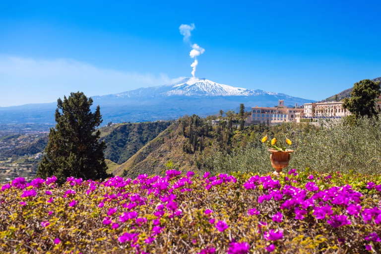 Alertă de călătorie în Sicilia din cauza activității vulcanului Etna
