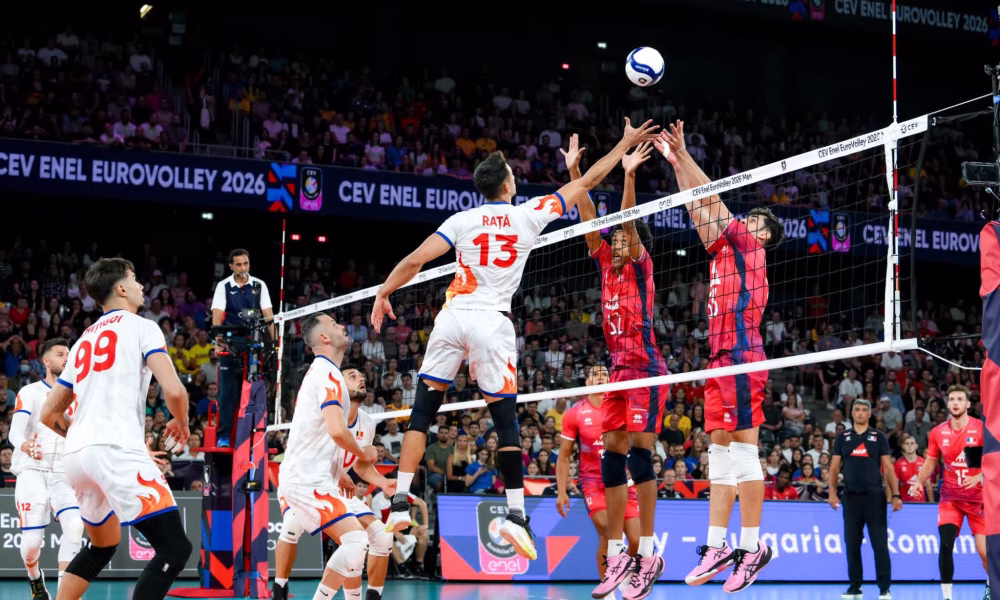 România învinge Franța cu 3-2 și avansează în optimile EuroVolley