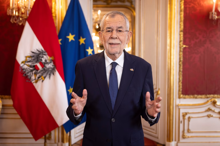 Președintele Austriei: Rusia este un pitic care se preface gigant