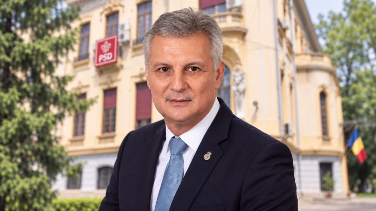 Daniel Zamfir, propus ministru la Economie, vrea sprijin pentru Dacia