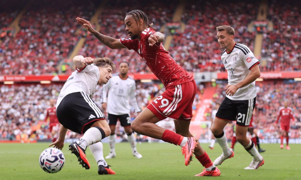 Liverpool și Fulham încheie meciul fără goluri pe Anfield