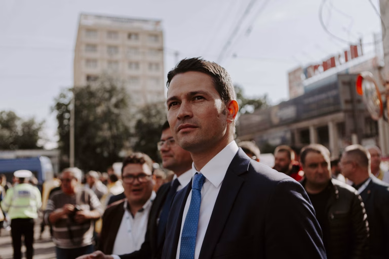Sighiartău acuză: Călin Georgescu, legături cu Securitatea?