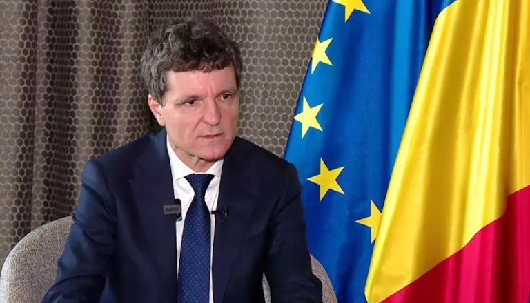 Nicușor Dan amână convoacarea partidelor pentru desemnarea unui premier